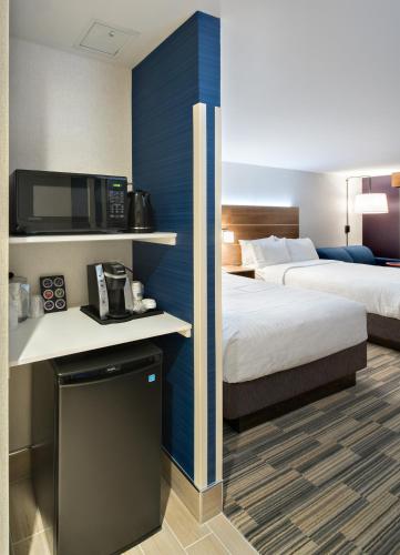 Holiday Inn Express - Red Deer North, an IHG Hotel