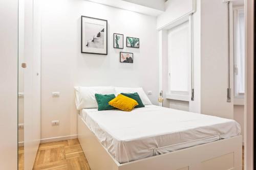 Design and new flat in Navigli district - image 10