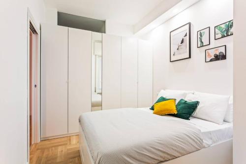 Design and new flat in Navigli district - image 2