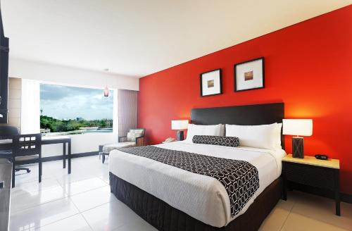 230501098 Crowne Plaza Villahermosa by IHG
