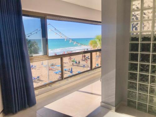 Seafront Levante Beach Blueline - image 8