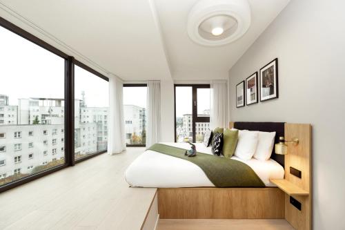 Wilde Aparthotels Berlin, Checkpoint Charlie in Berlin, Deutschland