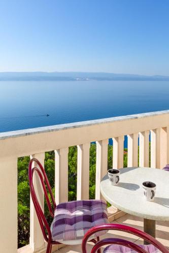 Apartments & Restaurant Galeb