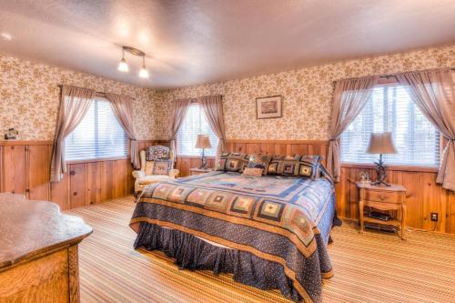 Zephyr Cove Cabin - main image