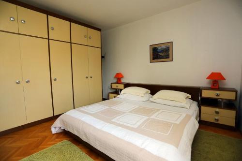 Apartment Mut - 250 m from beach - image 8