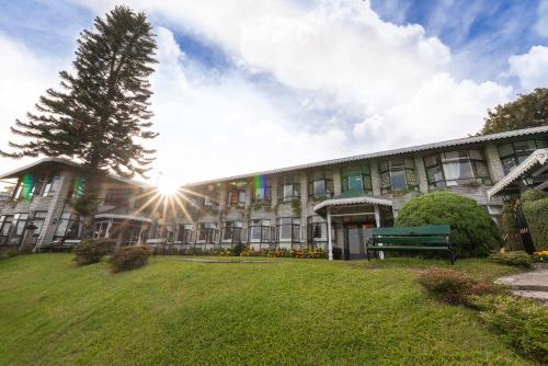 The Elgin Silver Oaks - Heritage Resort & Spa, Калимпонг