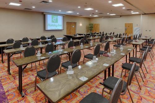 Holiday Inn Knoxville West - Cedar Bluff