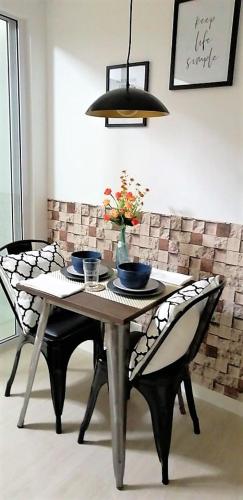 AZURE Urban Resort Residences 1BR Condo with huge wavepool & man-made beach near Airport, Manila (fotografie 6)