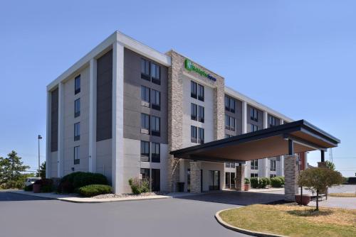 Holiday Inn Express Rochester - University Area