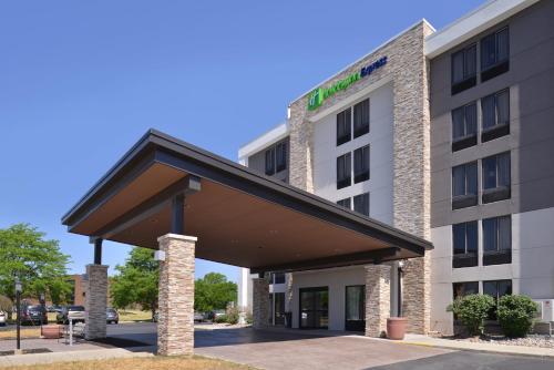 Holiday Inn Express Rochester - University Area