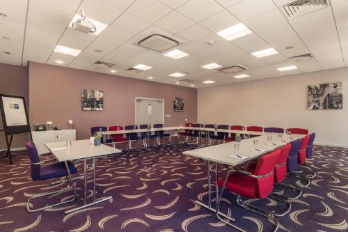 Holiday Inn Express Preston South an IHG Hotel - image 2