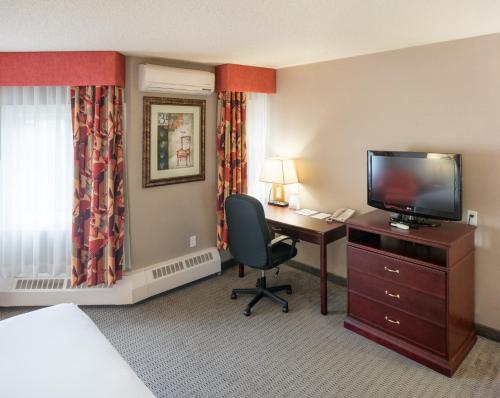 Holiday Inn Express Red Deer