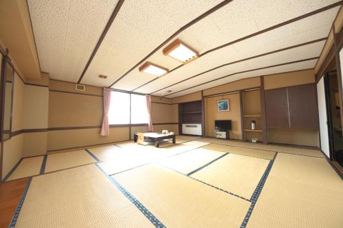 Shiga Swiss Inn