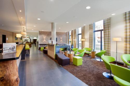 Holiday Inn Express Augsburg an IHG Hotel - image 2