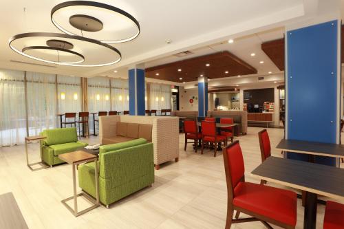 Holiday Inn Express - Oneonta, an IHG Hotel