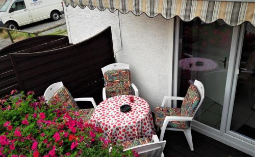 Terraza/balcón, Ferienhaus Gossel in Bad Wildungen