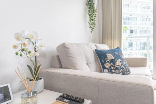 2BR Apartment w/ Balcony, Gym and Parking Access!, Auckland (fotografie 3)