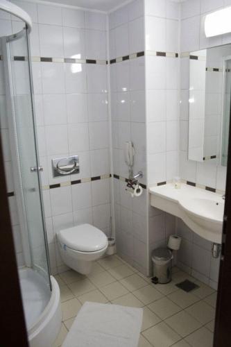Hotel Rapsodia City Center - image 7