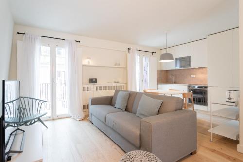 FLH Bairro Alto Modern Flats 3