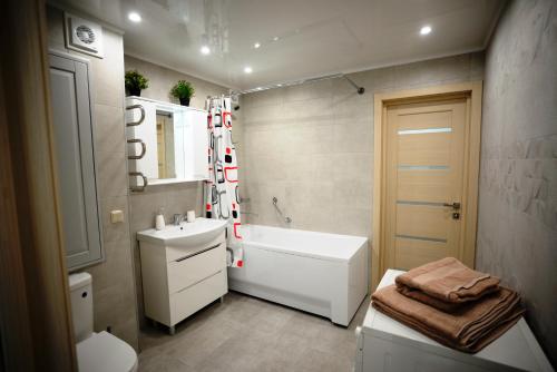 Kyiv 2Rooms Modern Apartment - image 5