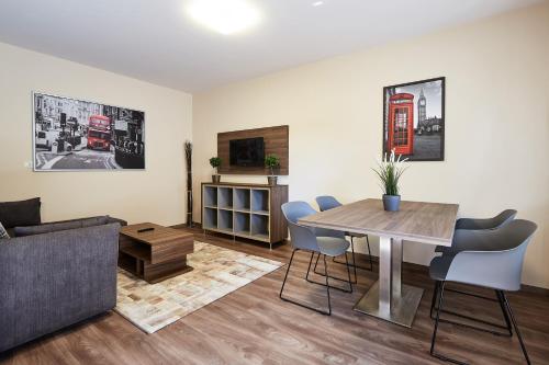Óvár Apartman