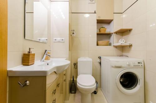 Family Apartments - Private Parking, Cracovie (photo 8)