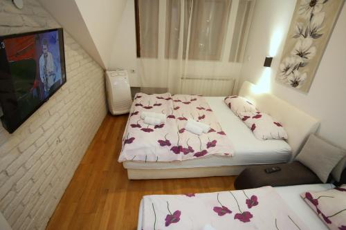 Apartments Fontane - image 8