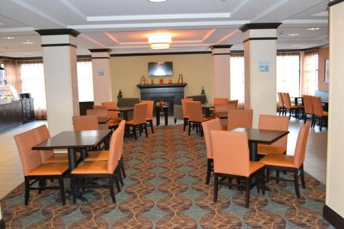 Holiday Inn Express Selinsgrove By IHG - 식음료(F&B)