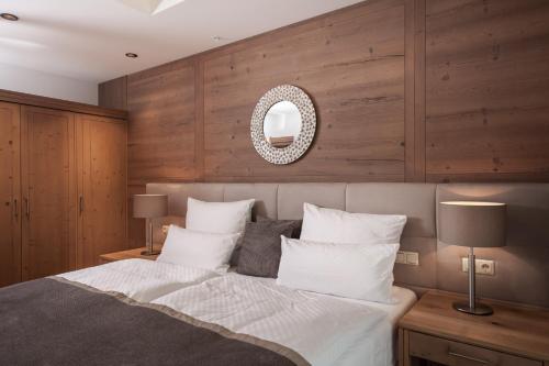 Schlosshotel Fiss - image 14