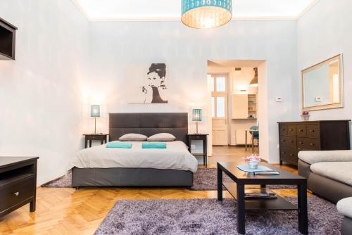  Blue Joy Apartment, Pension in Budapest