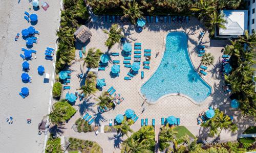 The Tides Apartments on the beach - image 6