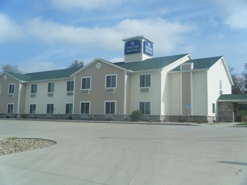 Cobblestone Inn & Suites - Bloomfield