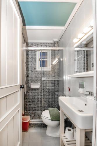 Cormoranos Apartments Rooms Eco Green in Mithimna