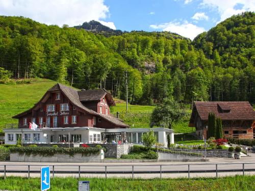 Landgasthof Zollhaus 4
