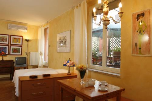 Flavia Rooftop Apartments - image 8