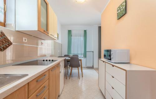 Apartment Complex Silvana - image 11