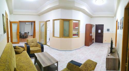 

Large apartment in the centre