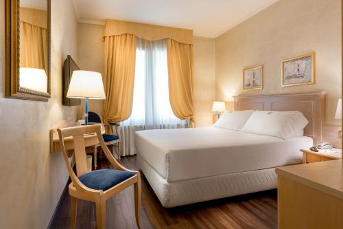 Hotel De Londres - image 6