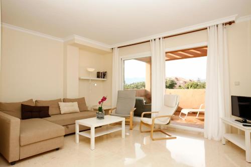  REF 1 Spacious Sea View Apartment in Marbella