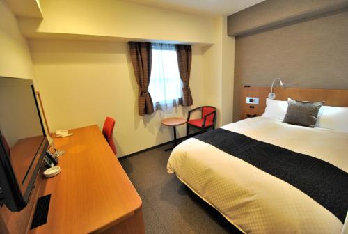 Hotel Mark-1 Tsukuba Ideally located in the prime touristic area of Tsukuba, Hotel Mark-1 Tsukuba promises a relaxing and wonderful visit. The hotel offers a high standard of service and amenities to suit the individual n