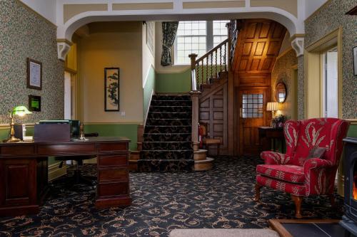 Lobby, Crown Lodge in Harlech