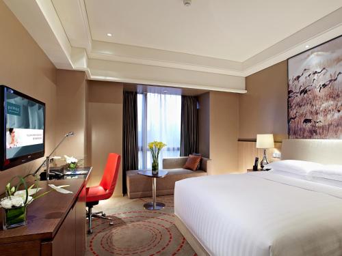 Pullman Xiamen Powerlong - Tap to explore photos