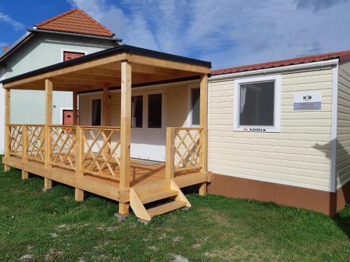 Mobile Homes and Apartment - Terme Čatež - main image