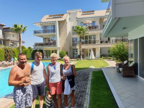  Antalya belek elegant golf apartment first floor 2 bedrooms pool view close to center, Unterkunft in Belek