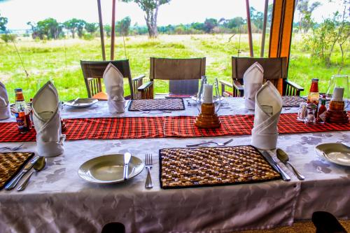 Serengeti Savannah Camps