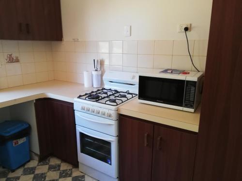 Woodlands of Balingup Bush Cottages -Flora & Fauna focused in บาลิงอัป