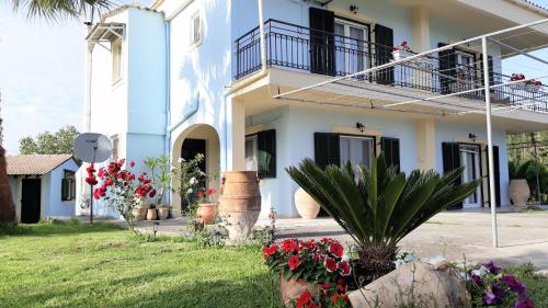  Aleka's country house in 49100 Áfra