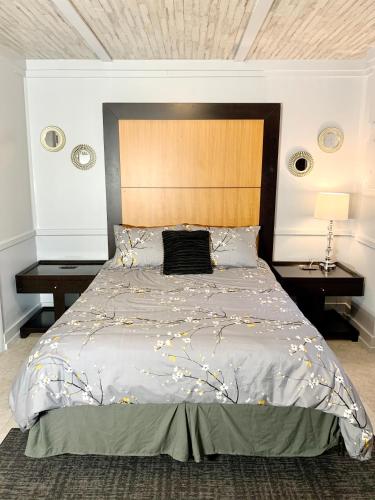 1 queen bed