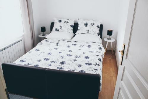 Duplex House - image 4