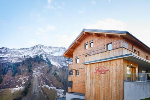 Exterior view, Landhaus Bergpanorama TOP 7 in Damuls